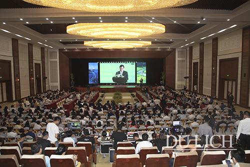 Hội nghị có sự tham dự của 700 đại biểu đến từ các địa phương, DN và phóng viên các cơ quan thông tấn báo chí